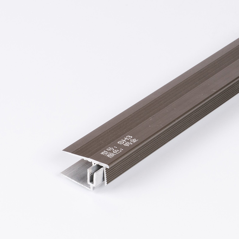 Viền gạch nh&ocirc;m