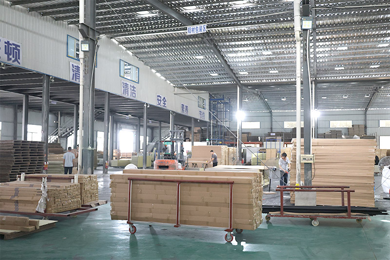 Nh&agrave; cung cấp tấm ốp tường trang tr&iacute; nội thất