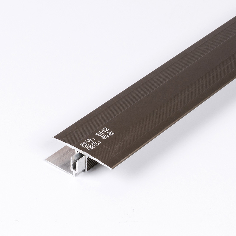 Dải chuyển tiếp nh&ocirc;m