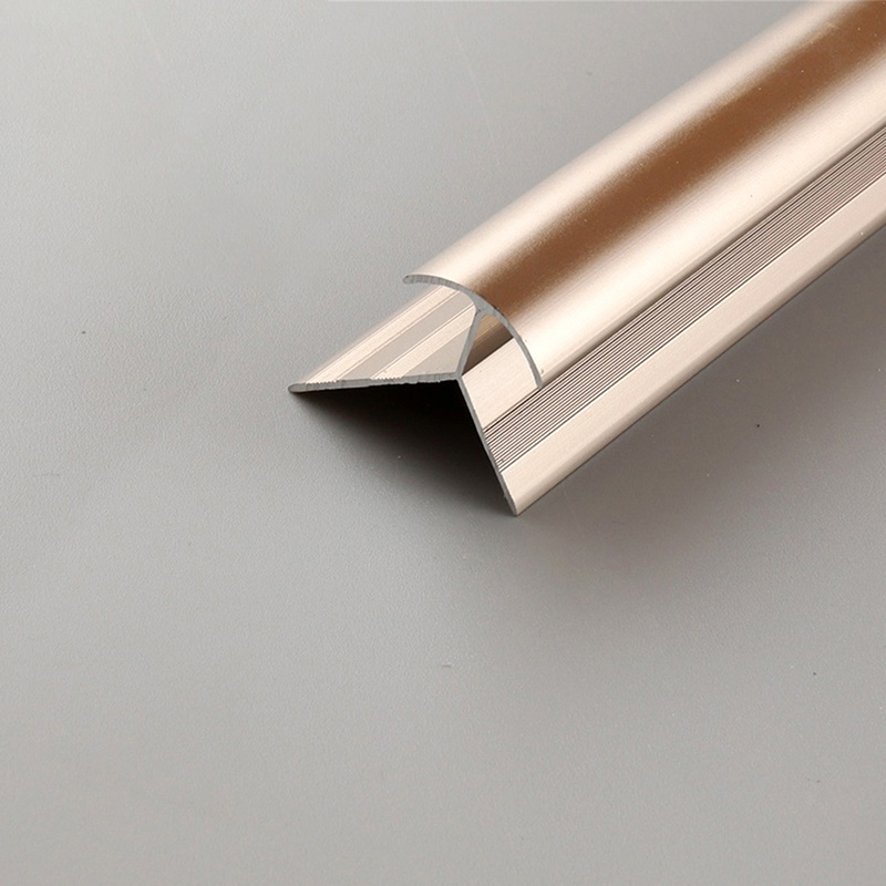 Gạch ốp g&oacute;c ngo&agrave;i sang trọng