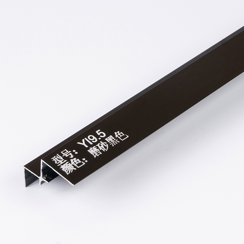 Viền gạch g&oacute;c trong