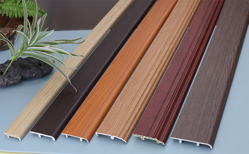 tấm ốp ch&acirc;n tường pvc