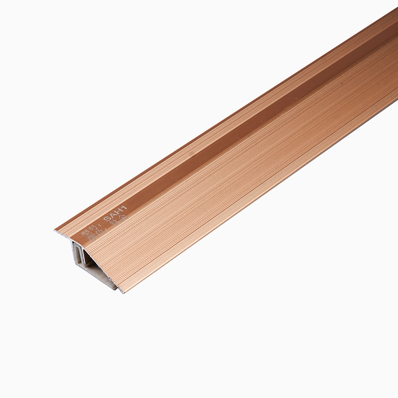 Dải chuyển tiếp s&agrave;n kim loại nội thất
