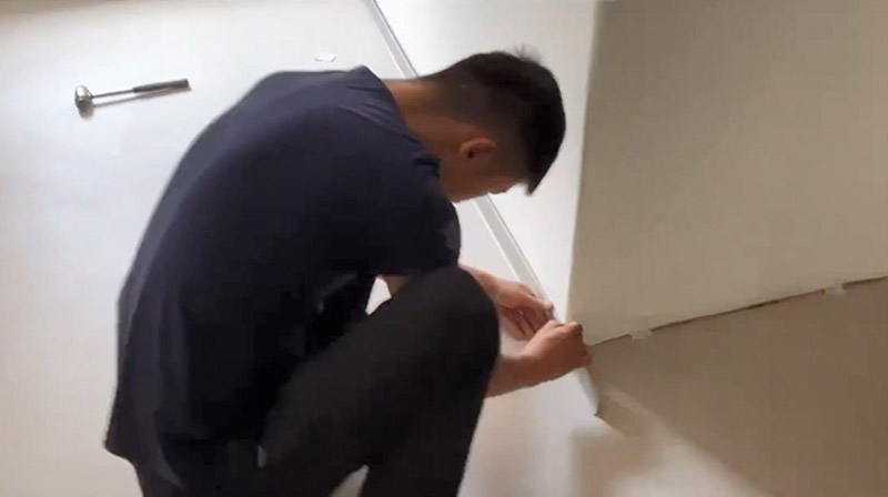 loại bỏ v&aacute;n ch&acirc;n tường