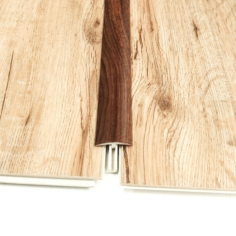 Dải chuyển tiếp s&agrave;n UPVC