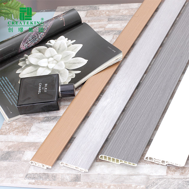Tấm ốp chân tường bằng bút chì PVC 75 * 18mm