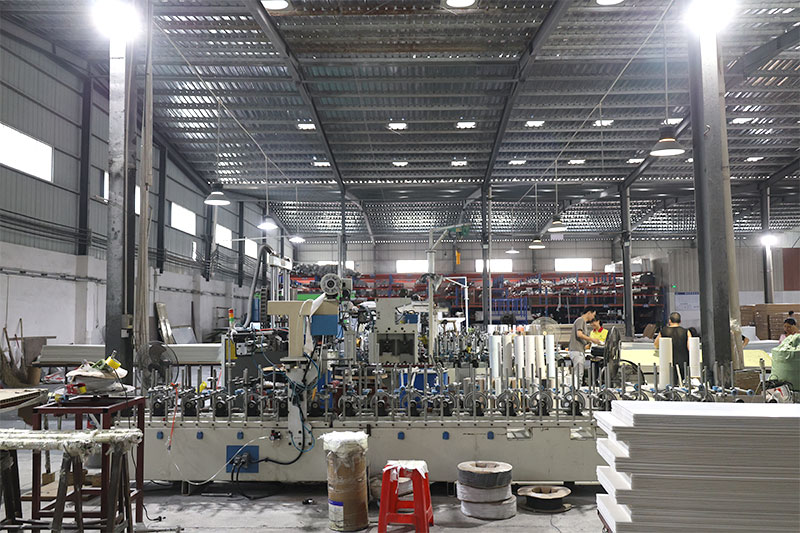 Nh&agrave; cung cấp tấm tường PVC