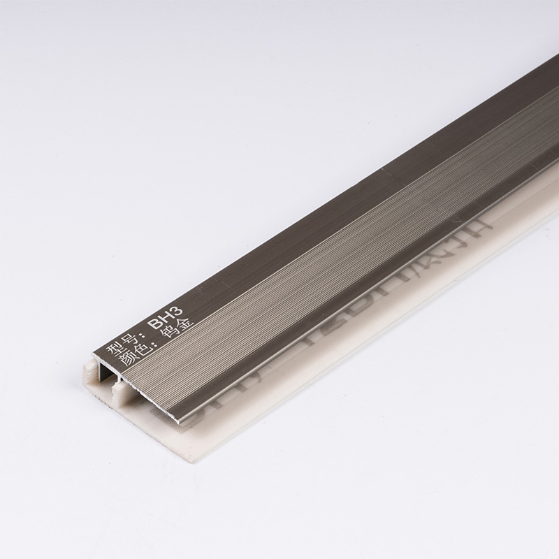 Viền gạch l&aacute;t s&agrave;n nội thất