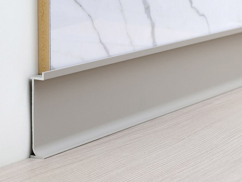 Tấm ốp ch&acirc;n tường hợp kim nh&ocirc;m l&otilde;m 50**9,7mm