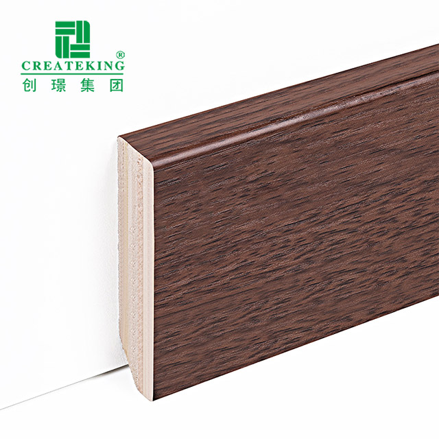 Tấm ván chân tường Laminate