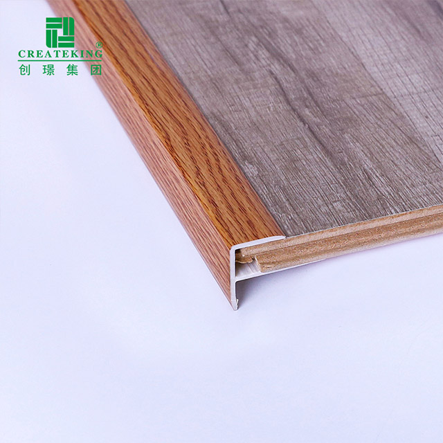 Dải mũi cầu thang hình chữ F 22 * ​​30