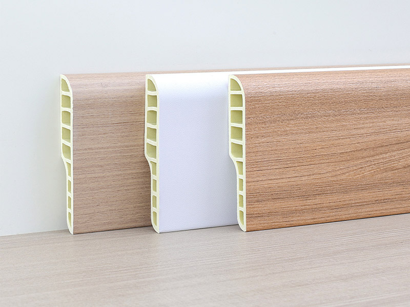V&aacute;n ch&acirc;n tường tr&ograve;n bằng b&uacute;t ch&igrave; PVC 75 * 15mm