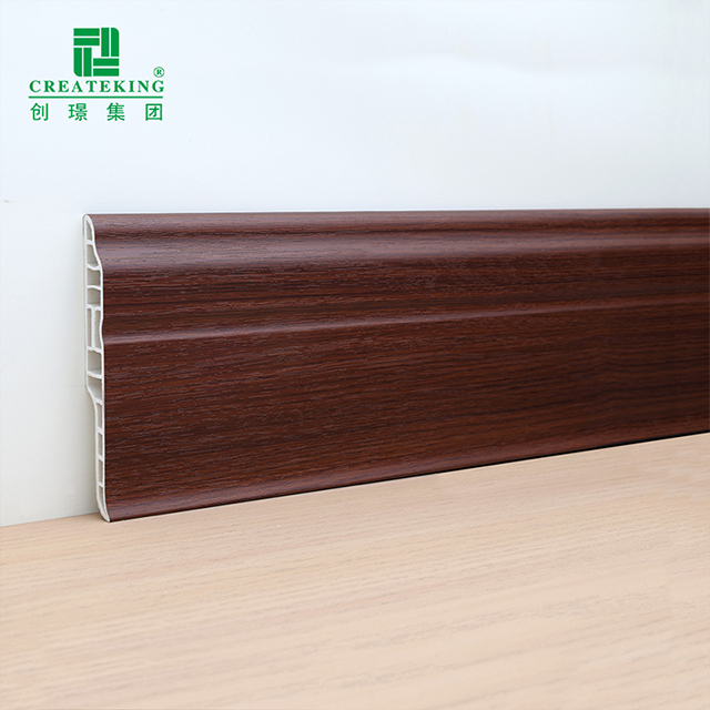 Tấm ốp chân tường lưỡi cừu PVC 95 * 15,5mm