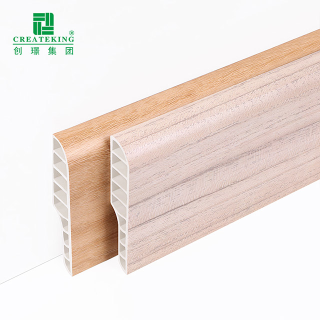 Tấm ốp chân tường bằng bút chì PVC 75 * 15mm