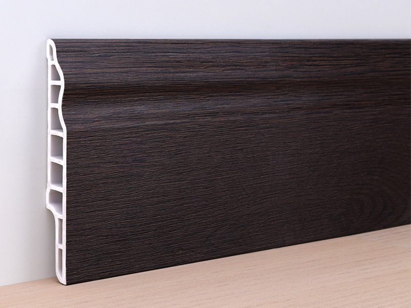 Tấm ốp ch&acirc;n tường lưỡi cừu PVC 100 * 15mm