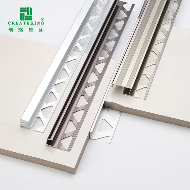 Hồ sơ mũi cầu thang nhôm 14,1x40,6mm