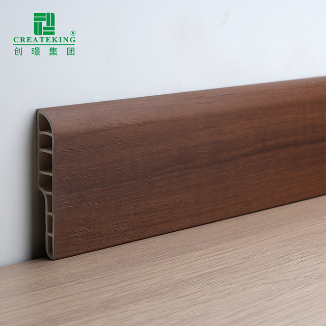 Tấm ốp chân tường bằng bút chì PVC 70 * 12 mm