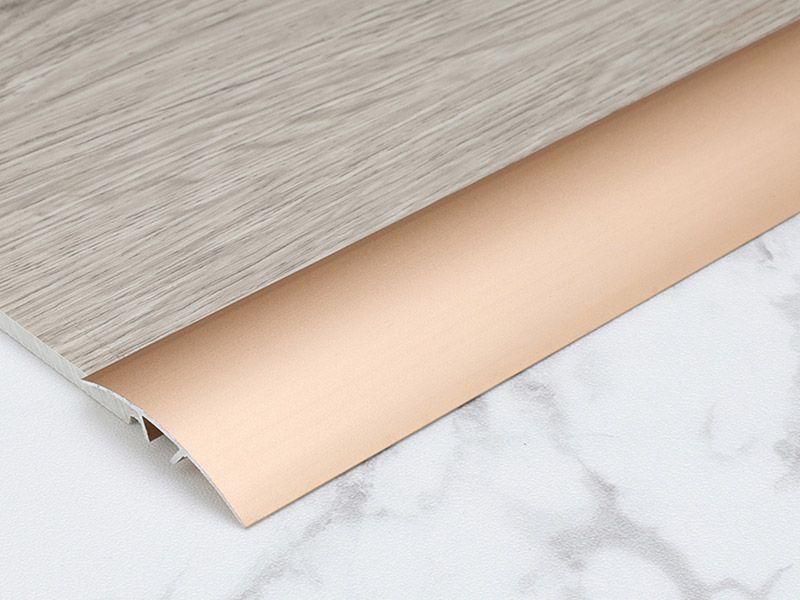 Dải ngưỡng cửa kim loại