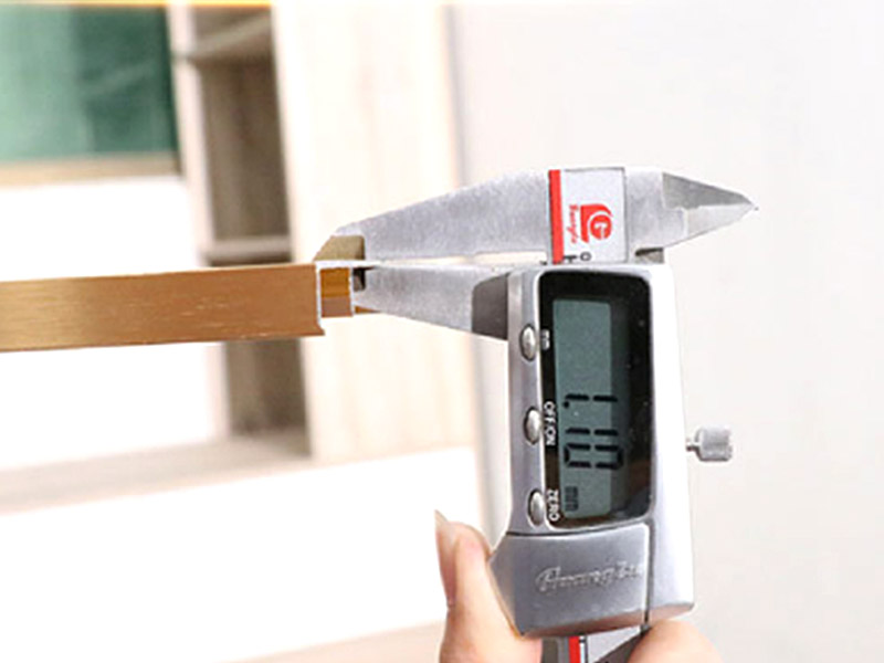 Độ dày vật liệu ốp chân tường: Phạm vi, ứng dụng và tác động của nó