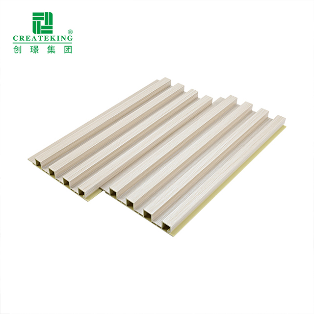 Tấm ốp tường PVC hiệu ứng gỗ