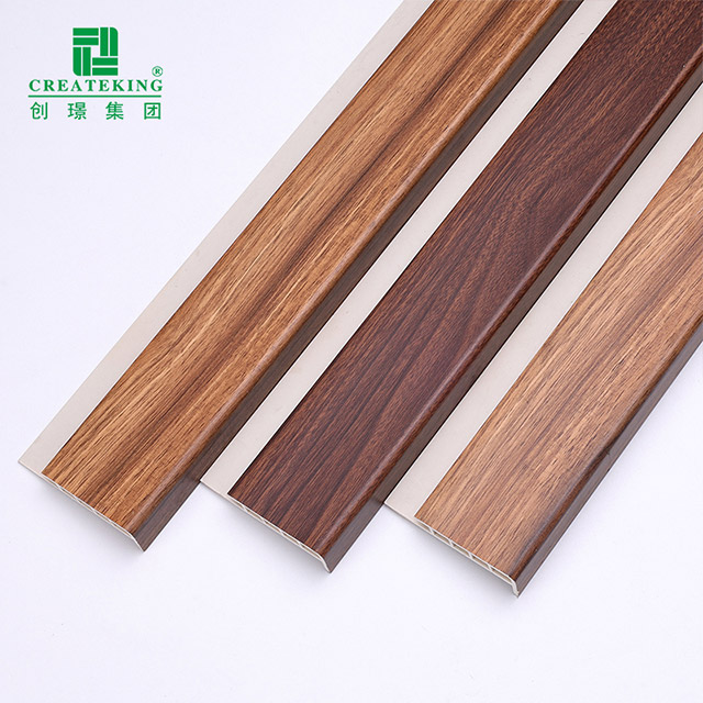 Dải mũi cầu thang SPC 68 * 20,5mm