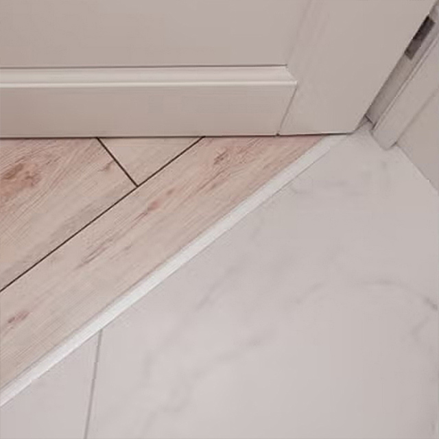 Dải chuyển tiếp ngưỡng hình vòng cung PVC 42 * 7,5mm 
