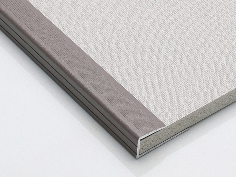  Tấm l&oacute;t s&agrave;n bằng khu&ocirc;n chữ C