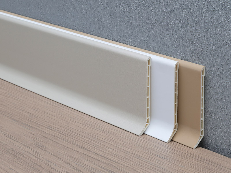 Tấm ốp ch&acirc;n tường PVC dẻo 70 * 13,5mm