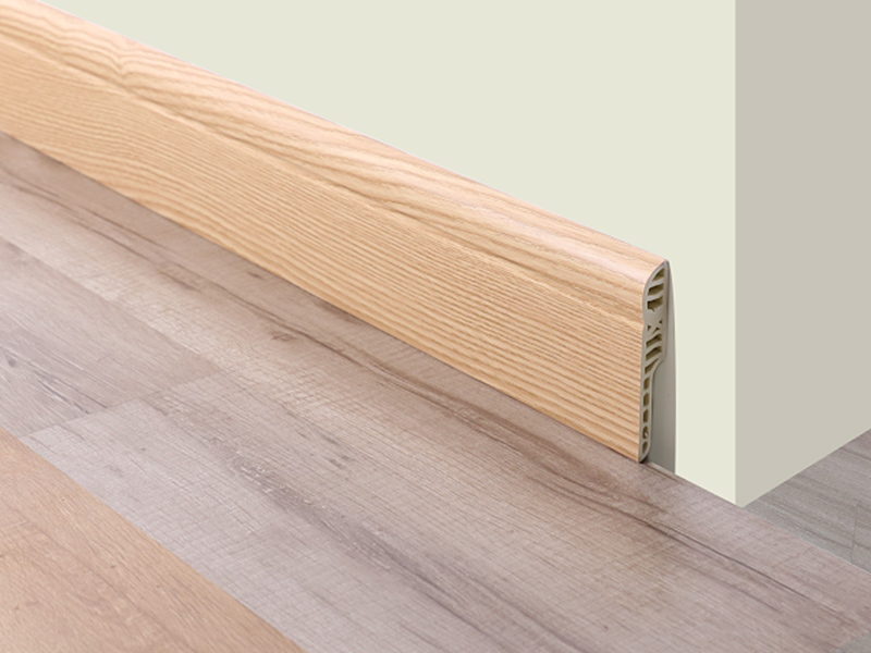 Tấm v&aacute;n ch&acirc;n tường chống thấm tr&ograve;n bằng b&uacute;t ch&igrave; PVC 80 * 15mm