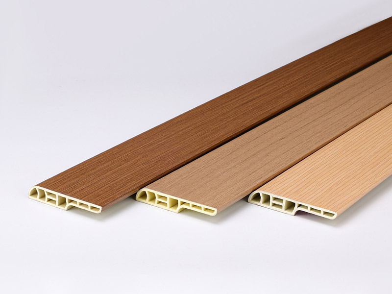 Tấm ốp ch&acirc;n tường bằng b&uacute;t ch&igrave; PVC 70 * 12 mm