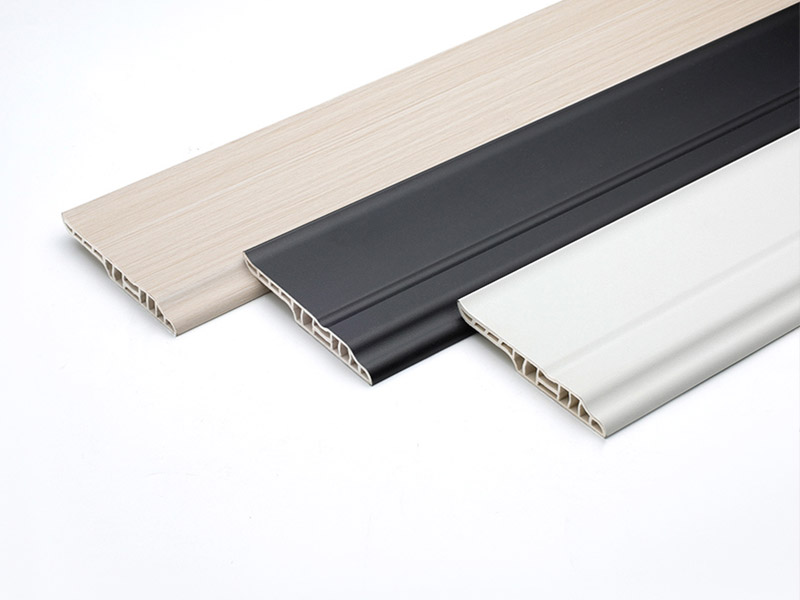Tấm ốp ch&acirc;n tường lưỡi cừu PVC 95 * 15,5mm