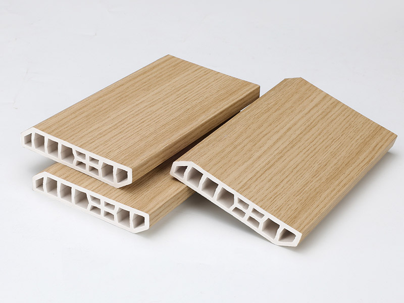 Tấm ốp ch&acirc;n tường PVC 75 * 15mm