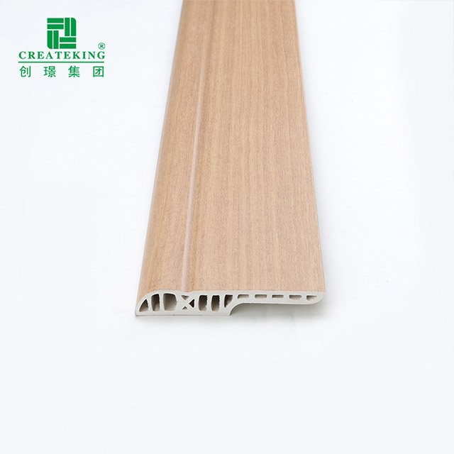 Tấm ốp chân tường bằng bút chì PVC 90 * 17mm