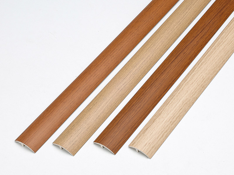 Dải chuyển tiếp s&agrave;n Spc hạt gỗ 32 * 4mm