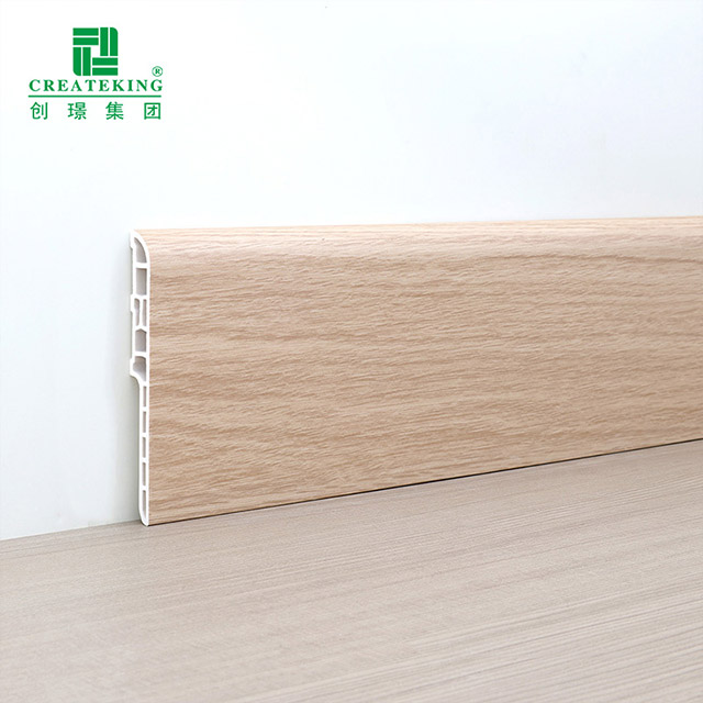 Tấm ốp chân tường cao 100 * 13mm SPC