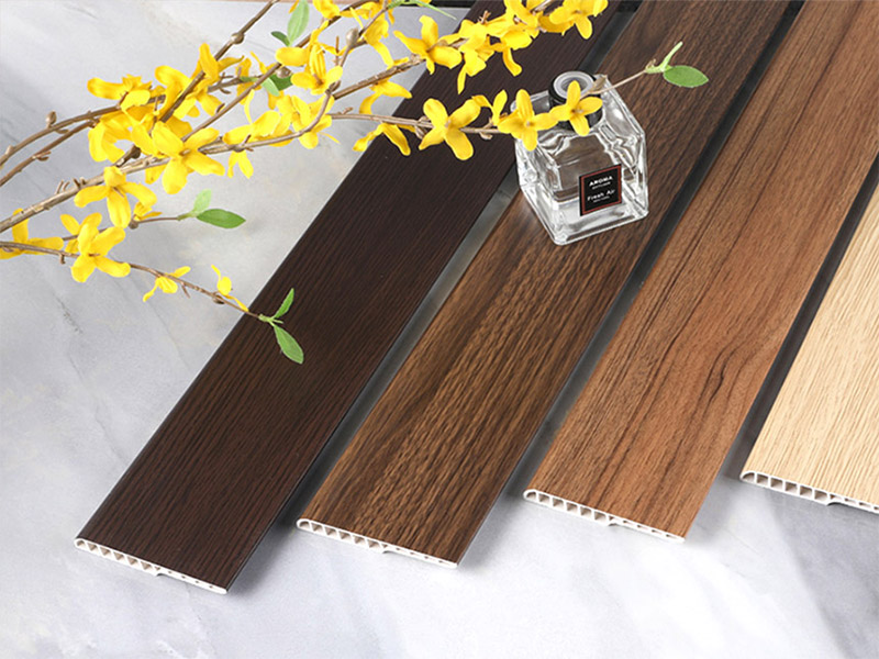 V&aacute;n ch&acirc;n tường tr&ograve;n bằng b&uacute;t ch&igrave; PVC 95 * 12 mm