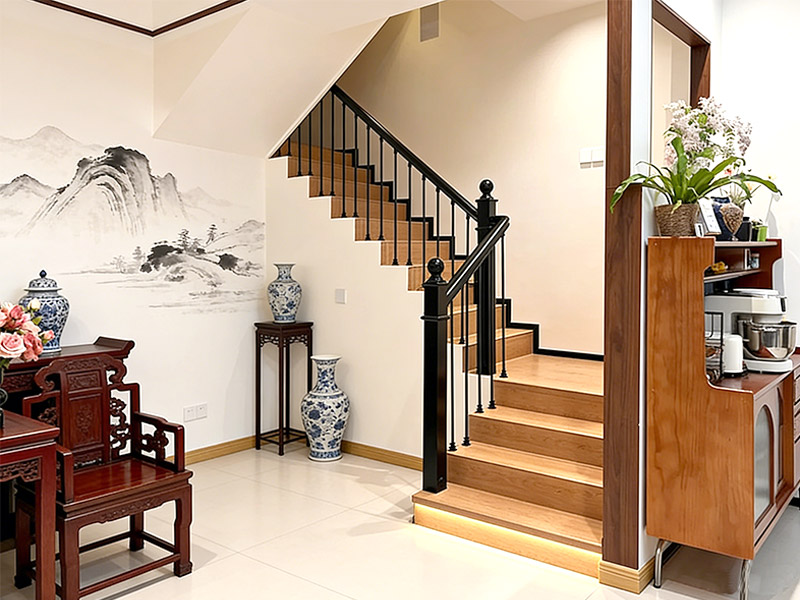 Hướng dẫn tư vấn ốp chân tường cho cầu thang