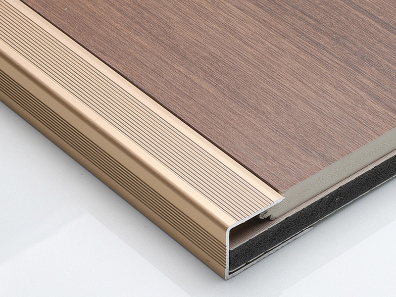 Viền s&agrave;n nh&ocirc;m k&ecirc;nh C