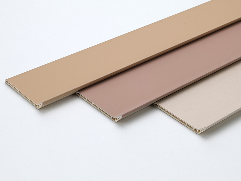 Tấm ốp ch&acirc;n tường PVC dẻo 70 * 13,5mm