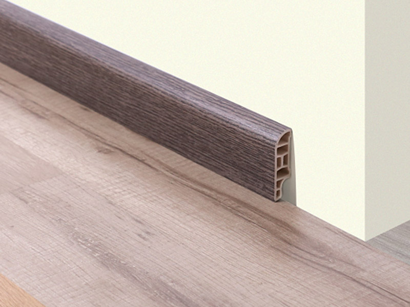 V&aacute;n ch&acirc;n tường SPC v&acirc;n gỗ 50 * 15mm