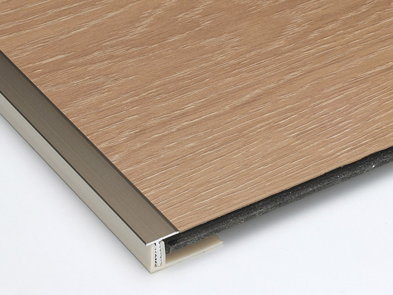 Nh&ocirc;m Offset T Moulding Slide Out Box Trim