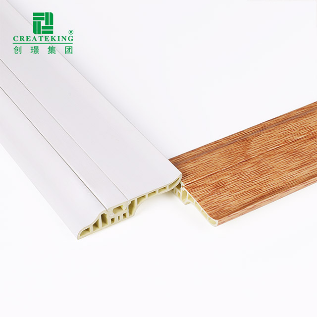 Tấm ốp chân tường ẩn PVC 68 * 17mm