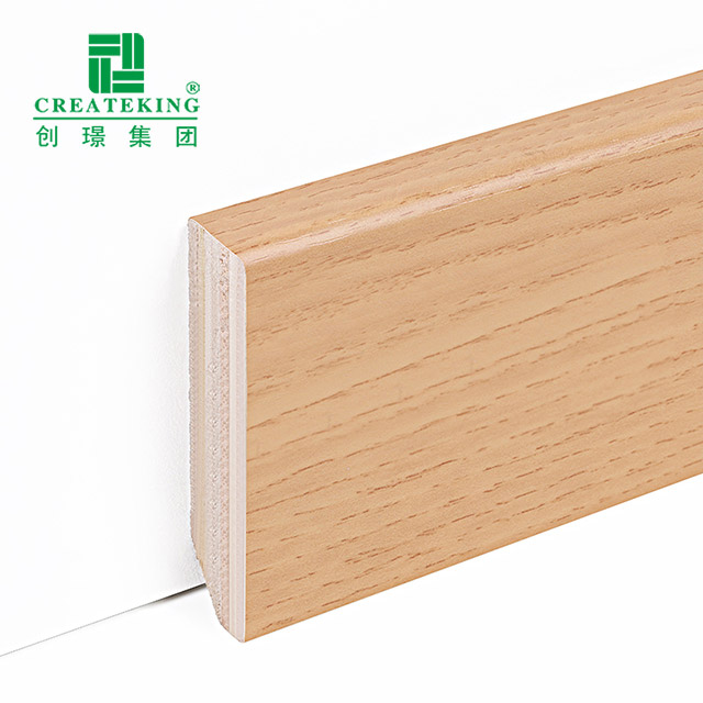 Tấm ván chân tường Laminate