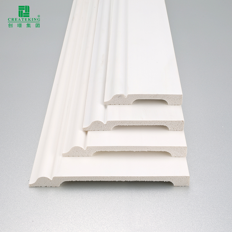 Tấm ốp chân tường PS cổ điển 80-150mm Khuôn ván chân tường bằng Polystyrene tái chế