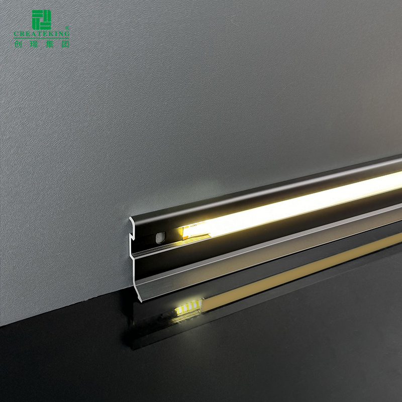 Tấm ốp chân tường linh hoạt LED PVC WPC Trang trí tường Dải tự dính để trang trí nhà DIY